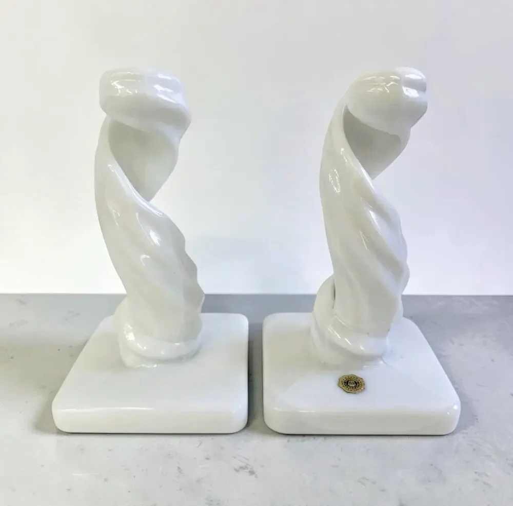 Vintage Westmoreland Milk Glass Set Of 2 Candle Holders Lotus Spiral 6.25”x3.5